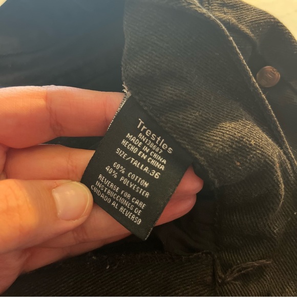 Black Trestles Supply Co Jeans with Embroidery on Back Pockets, Size 36 - Picture 5 of 10